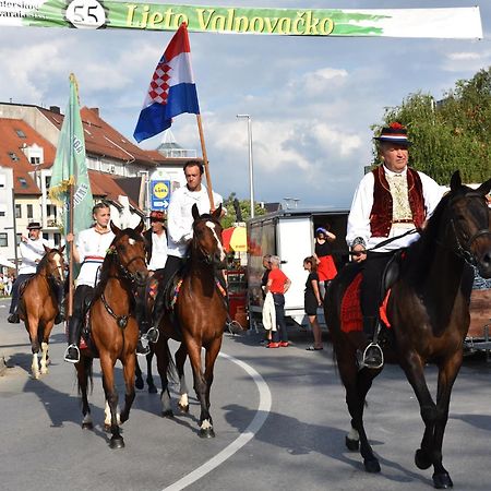 Apartman Tea Valpó Kültér fotó