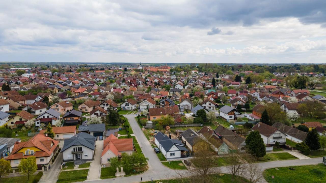 Apartman Tea Valpó Kültér fotó